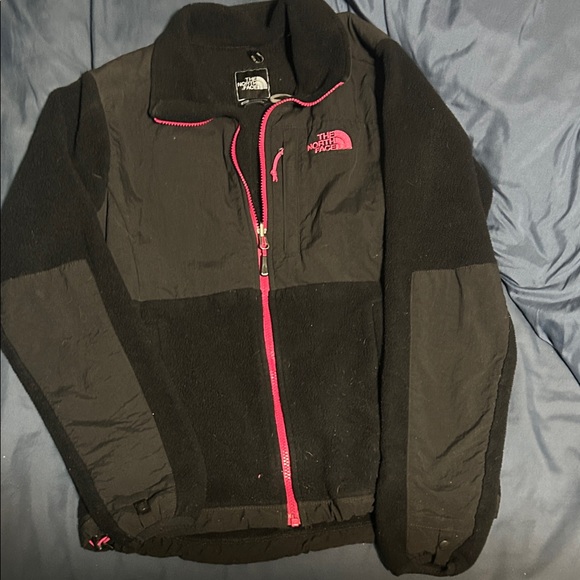 The North Face Jackets & Blazers - The North Face Women's Black Jacket with Pink Zipper
